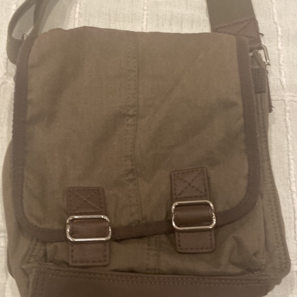 Tommy Hilfiger crossbody messenger bag. - Picture 2 of 8